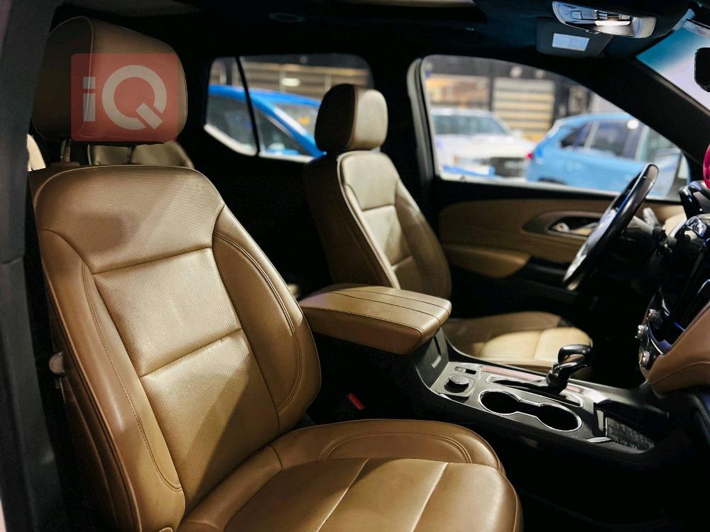 شێڤرۆلێت تراڤێرس